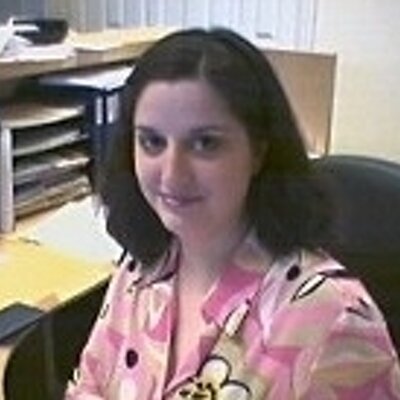 Profile Picture of Lisa (@LisaHilton77) on Twitter