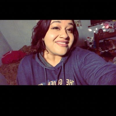 Profile Picture of Danielle Emm (@DaniiPoooop) on Twitter