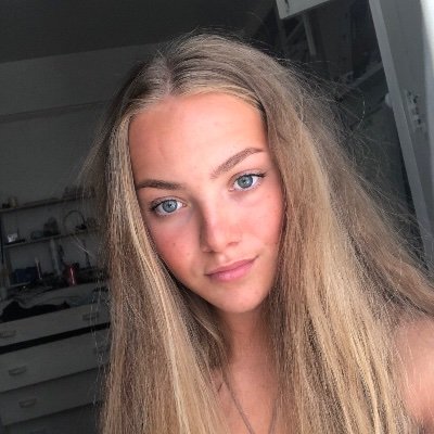 Profile Picture of Ruby Breweron Twitter