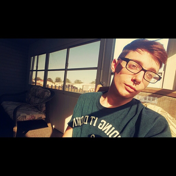 Profile Picture of James Milliner (@jdmilliner) on Poshmark