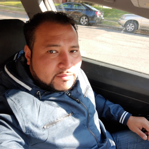 Profile Picture of Rene Valladares (@frog1988) on Poshmark