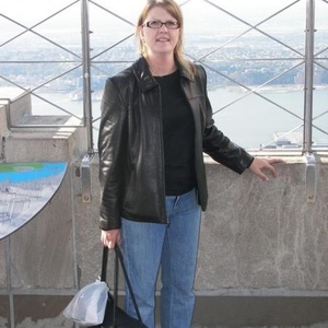 Profile Picture of Michele Grove (@opticwitch) on Myspace