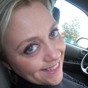 Profile Picture of Carla Mae (@carladelaine) on Myspace