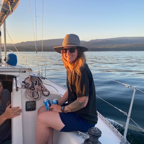 Profile Picture of Nancy Shields (@nochancenanc) on Poshmark