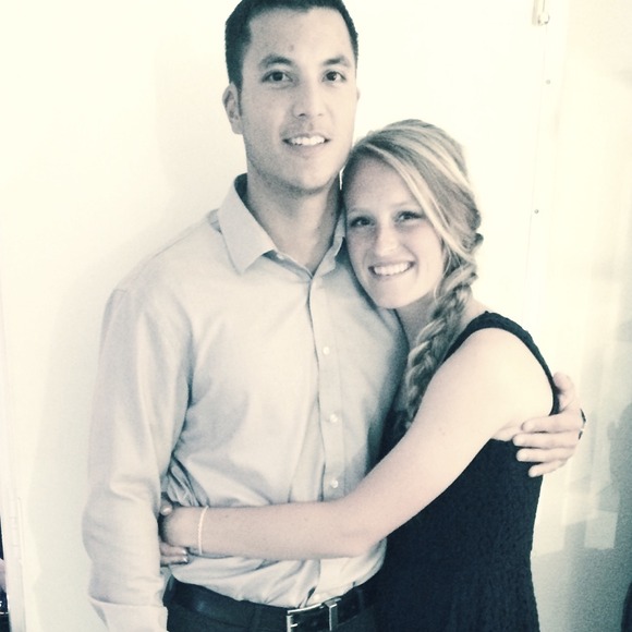 Profile Picture of Carly Allerheiligen (@caaarlyjo) on Poshmark