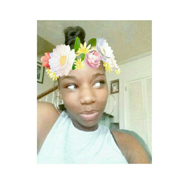 Profile Picture of Aymiah Timmons (@keedah1233) on Poshmark