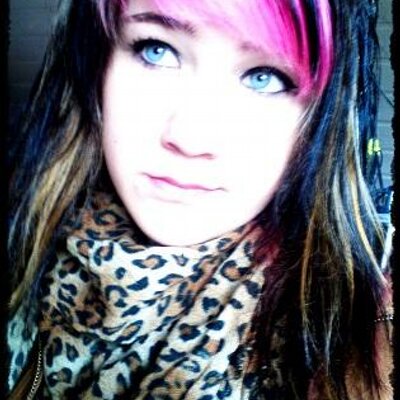 Profile Picture of Ronja Schaumann (@Ronjax3Chris) on Twitter