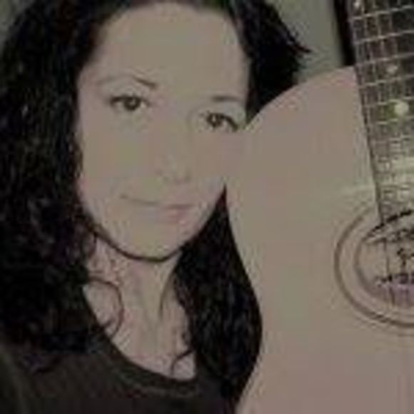 Profile Picture of Bridgett Huffhines (@bamjam62) on Poshmark