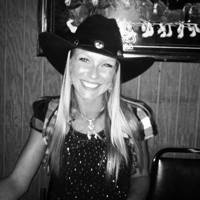 Profile Picture of Kelci Jenae Roberts (@JenaeRoberts2) on Twitter