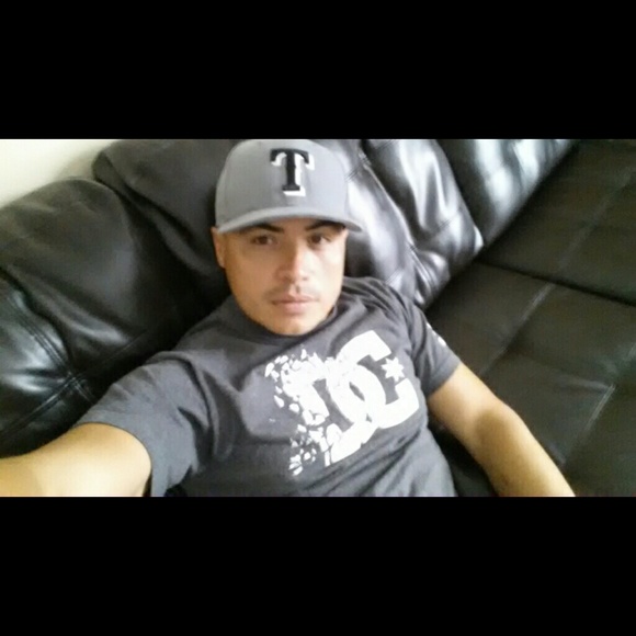 Peter Alvarado - Poshmark Profile Picture of Peter Alvarado (@guanako78) on Poshmark