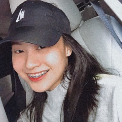 Profile Picture of Pau (@poIeng_) on Twitter