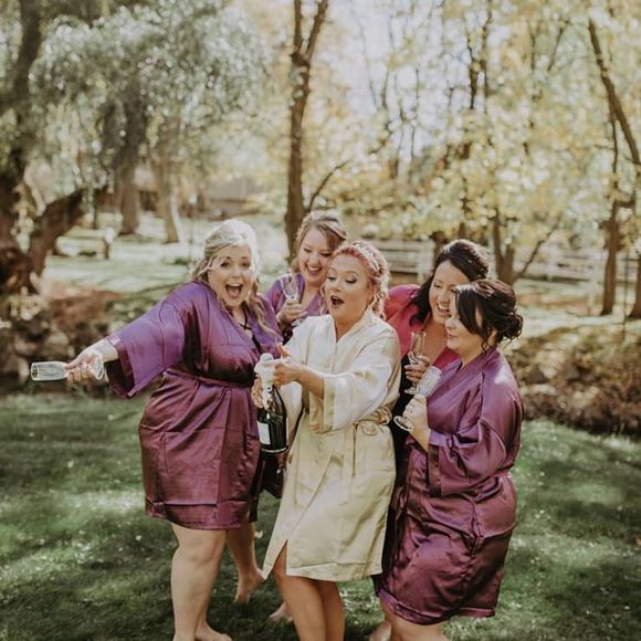 Profile Picture of Liz Dahlen (@lizdahlen) on Poshmark