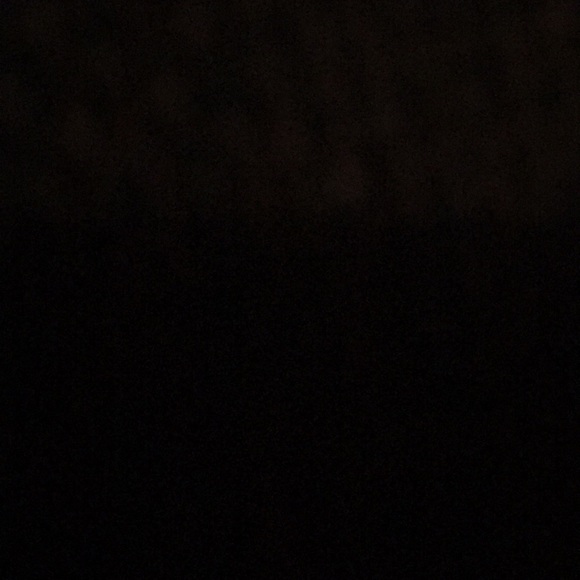 Profile Picture of Eeli Nolff (@elinolff16) on Poshmark