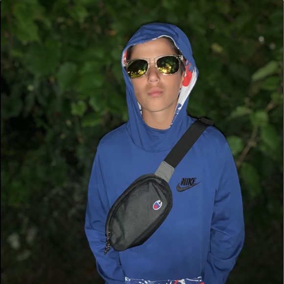 Profile Picture of Thomas Fonseca (@tomfonsi) on Poshmark