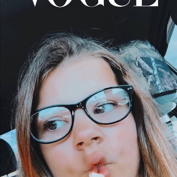 Cuyler Colony - Poshmark Profile Picture of Cuyler Colony (@cuyler_24) on Poshmark