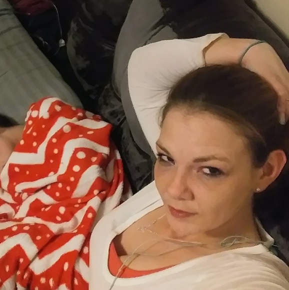 Profile Picture of Shaina Stallsworth (@sstallsworth) on Poshmark