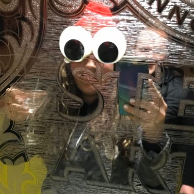 Profile Picture of Al (@a_maria_v) on Twitter