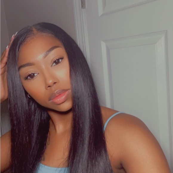 Profile Picture of Krystal Lowery (@poshkrissy41) on Poshmark