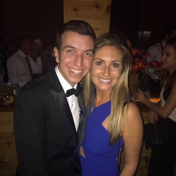 Profile Picture of Isabella Kinkelaar (@thinkpink278) on Poshmark