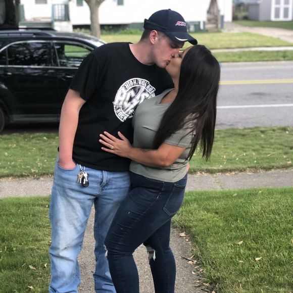 Randy Rostine - Poshmark Profile Picture of Randy Rostine (@randyrostine97) on Poshmark