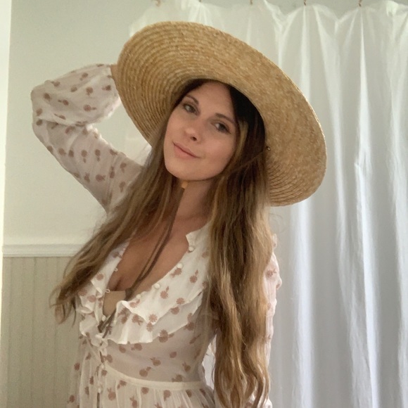 Profile Picture of Bridget Fossedal (@bridgetannepark) on Poshmark