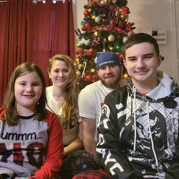 Profile Picture of Dustin Puffenbarger (@deeder86) on Poshmark