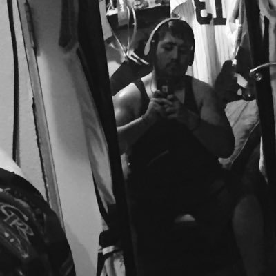 Profile Picture of Sean Luna (@Luna21Sean) on Twitter