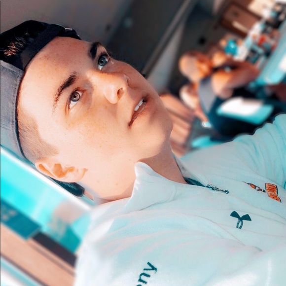 Profile Picture of Ryan Arbeeny (@ryanswim1234) on Poshmark