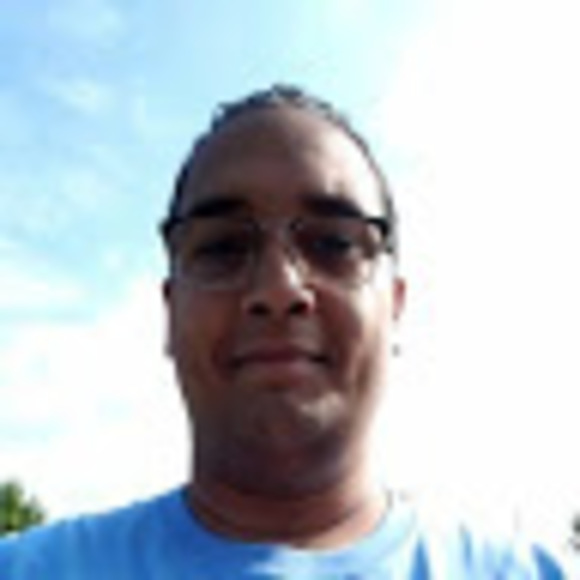 Profile Picture of Brandon Haydon (@brandonhaydon) on Poshmark