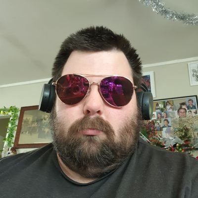 Profile Picture of Craig McIsaac (@zmlistener1994) on Twitter