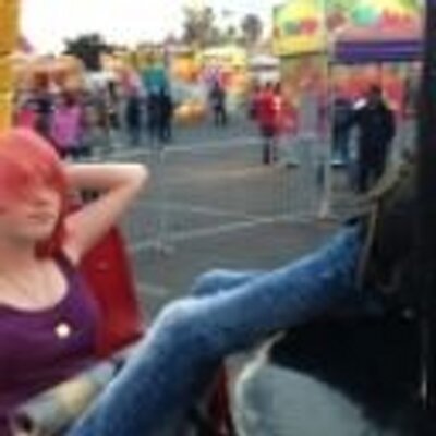 Profile Picture of Lyz Yearicks (@LyzTheRipper) on Twitter
