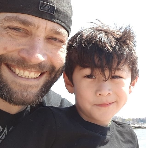 Profile Picture of Danny Badiali (@dannybad) on Poshmark