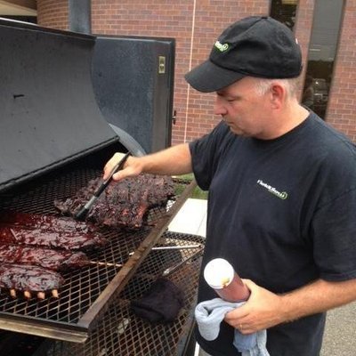Profile Picture of Derek Finch (@derekfinch) on Twitter
