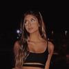 Profile Picture of gabriellequinh (@@gabiiirochaa) on Tiktok