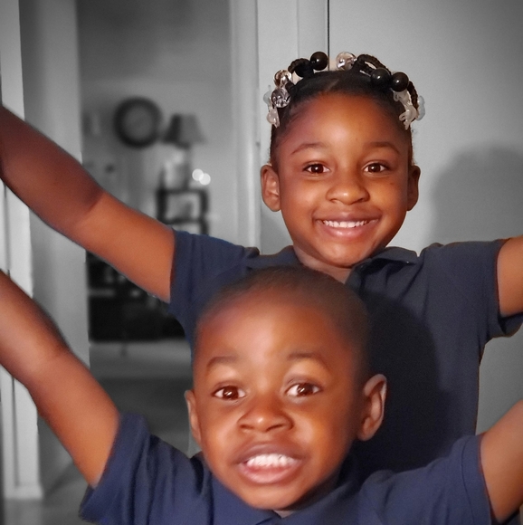 Profile Picture of Ieisha Brown (@eishab123) on Poshmark