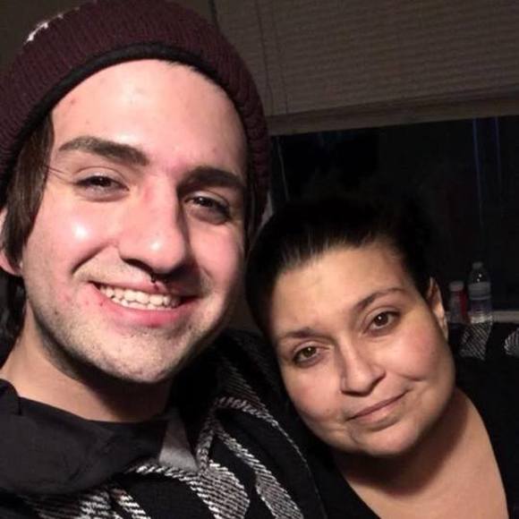 Profile Picture of Andrew Desoto (@ayejaydee92) on Poshmark