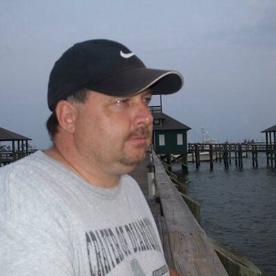 Profile Picture of Tom Knotts (@knottstom) on Twitter