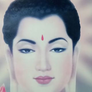 Lisa Tjong - Facebook Profile Picture of Lisa Tjong (@ahiong.cai) on Facebook