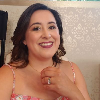 Profile Picture of Christina Elder (@4_Cheeks) on Twitter