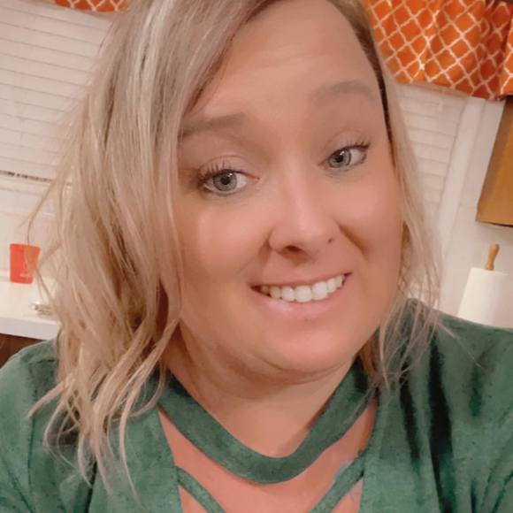 Profile Picture of Seanna Priest (@corbin1004) on Poshmark