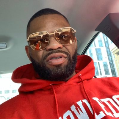 Profile Picture of Russell (@RussellNorth415) on Twitter
