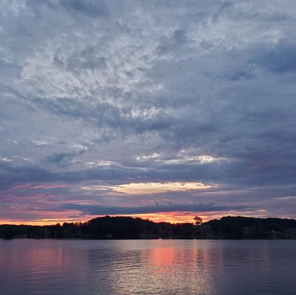 Profile Picture of Casey Alexander (@74casey) on Poshmark