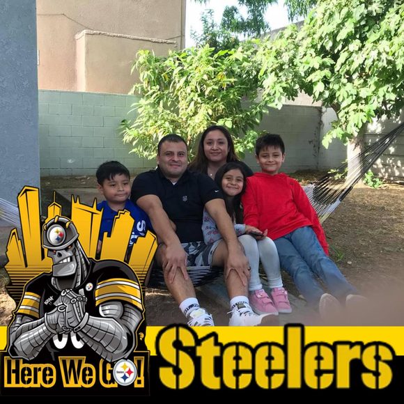 Profile Picture of Vanessa Aguilar (@aguilarvane20) on Poshmark