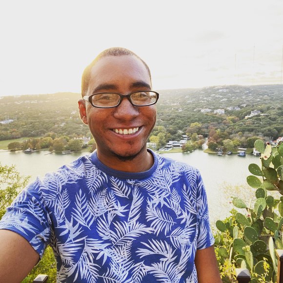 Profile Picture of Lenoard Mitchell (@lenoardmitchell) on Poshmark