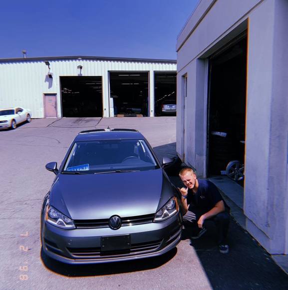 Profile Picture of Charles Lansdale (@cj__xx) on Poshmark