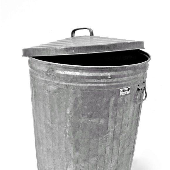 Profile Picture of Asain Boi (@asainboi) on Poshmark