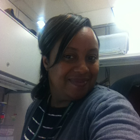 Tiffany Kirts - Poshmark Profile Picture of Tiffany Kirts (@titaniack1) on Poshmark