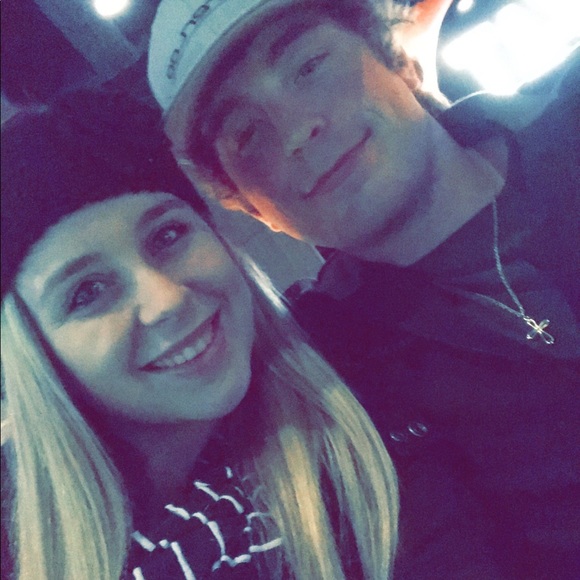 Profile Picture of Erin Czerwien (@erinczerwien) on Poshmark