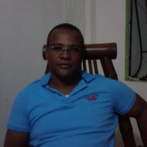 Profile Picture of Simon Medrano (@5439dda1ef7b47c) on Twitter