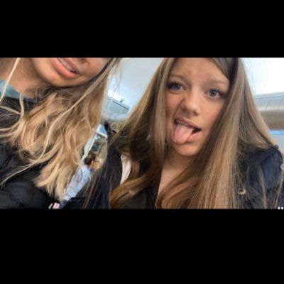 Profile Picture of Olivia Dziemian (@5aea572e2bb742c) on Twitter